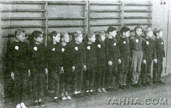 Урок физкультуры. Загадка: Где тут Цой?